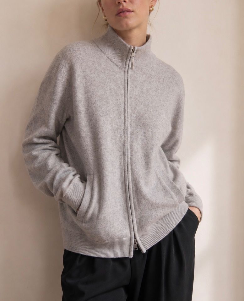 Jacken: Hellgrauer Kaschmir Cardigan - Gr. XL – Gebraucht aus Illnau von Monkky
