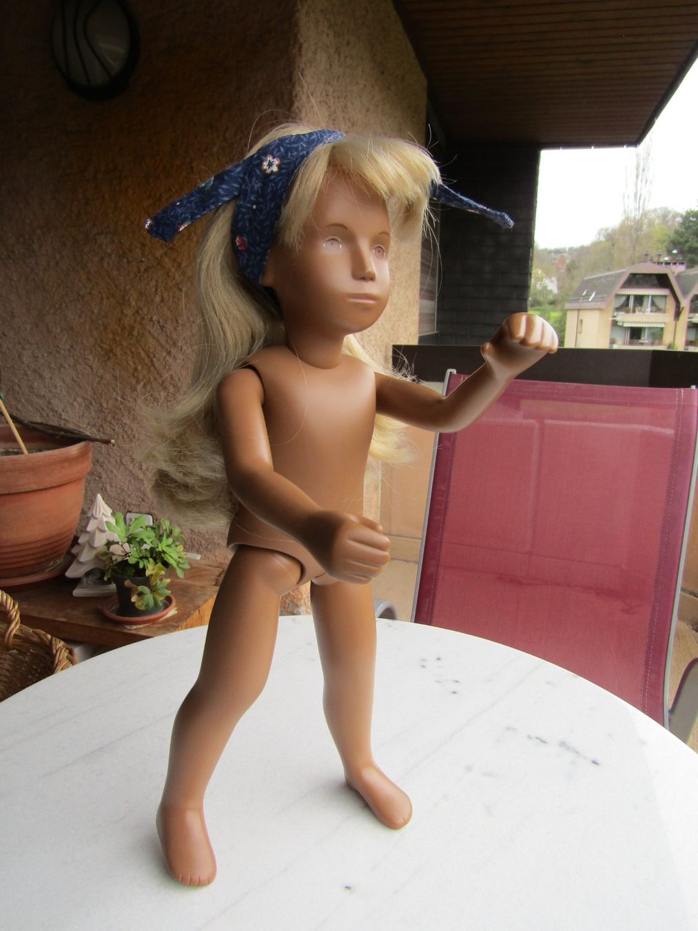Götz Puppen: Sasha Serie Puppe – Gebraucht aus La Tour-de-Peilz von  1