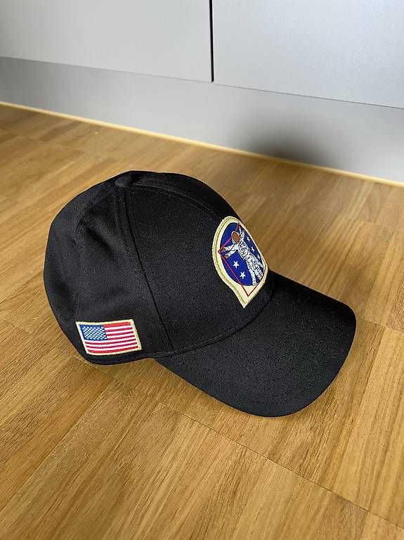 Hüte, Mützen & Caps: New Era Baseball Cap - NEU Limited Edition – Neu und originalverpackt aus Hombrechtikon von Piluu