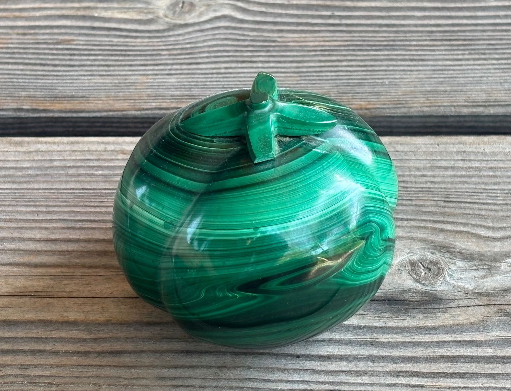 Statuette: Malachit Figur Tomate – Usato da Lüchingen venduto da Eeizo 3