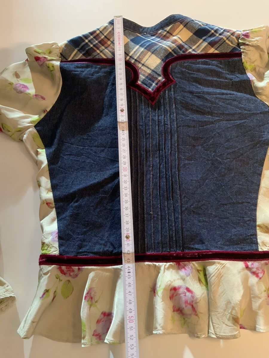 Dsquared2 Camicette, T-shirt & Top: Bluse, DSQUARED2, 16Y, wunderschöne Designe-Bluse, wie NEU! – Nuovo (secondo la descrizione) da Stäfa venduto da sylla73 6