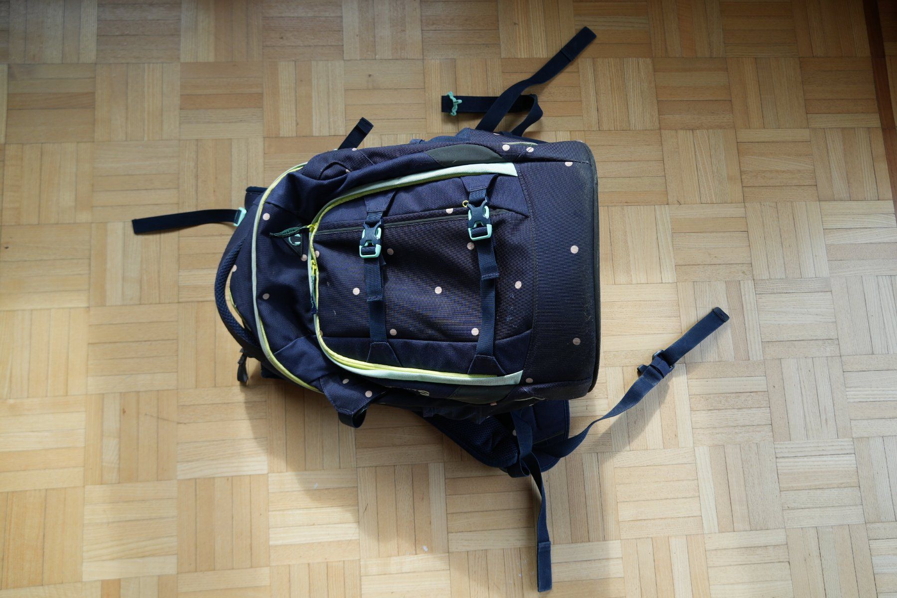 Satch Zaini: Satch-Schulrucksack – Usato da Nussbaumen AG venduto da nimmersatt2010 1