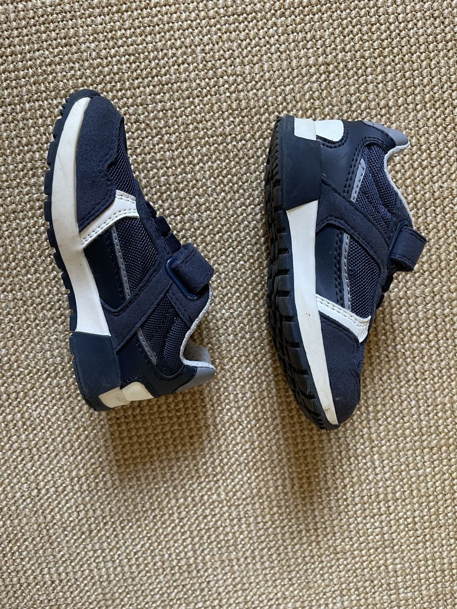 Geox Scarpe per ragazzi: Kinderschuhe Geox, Grösse 24 – Usato da Hirzel venduto da carta9 2