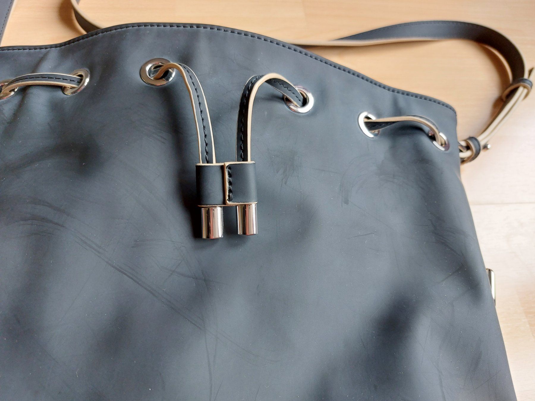 Armani Borse da donna: Sac ARMANI NEUF !!! – Nuovo e nell'imballaggio originale da Plan les Ouates venduto da goodswiss 5