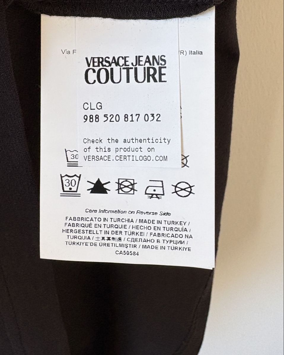 Versace T-Shirts: Versace Jeans Couture T-Shirt – Neu (gemäss Beschreibung) aus Malans GR von sim_6pjl 3