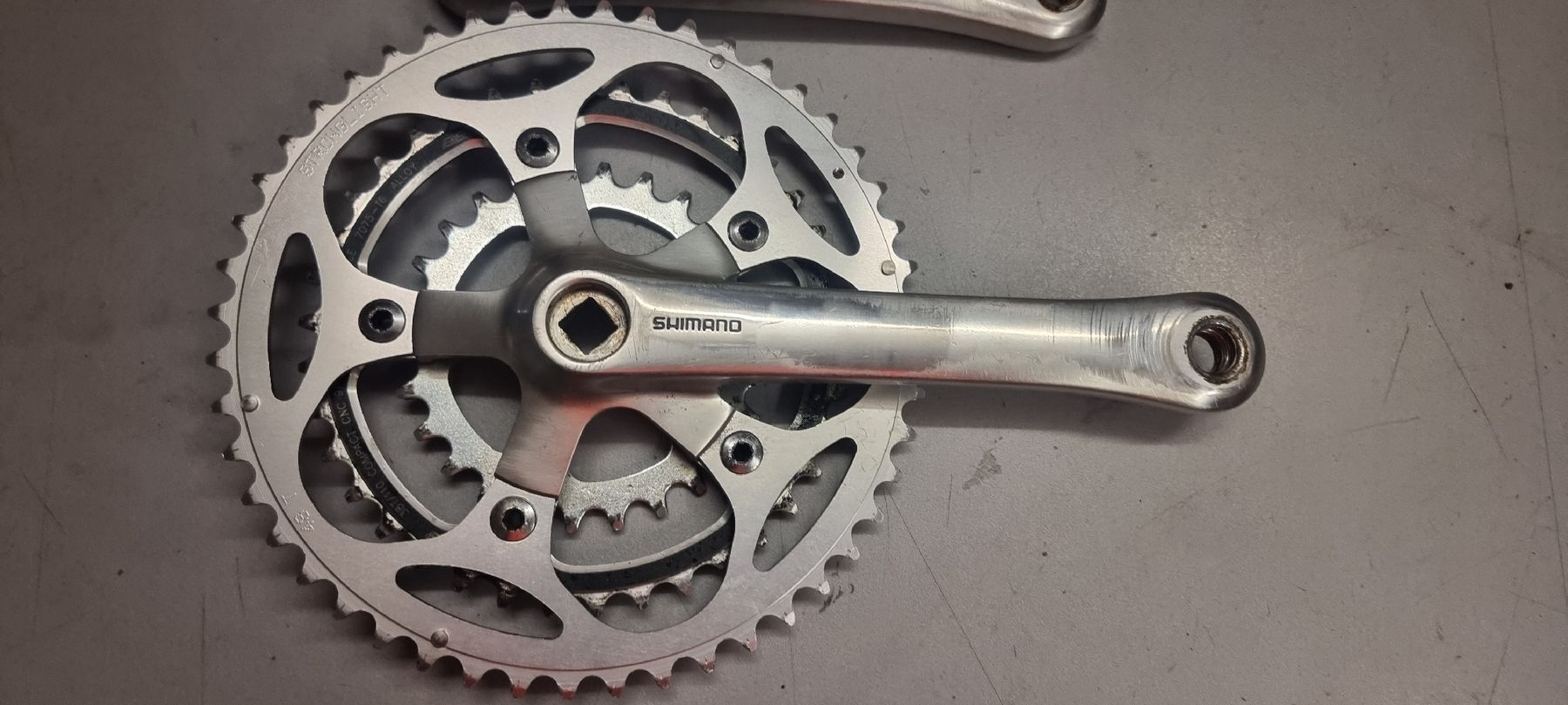 Shimano Pezzi di ricambio: Shimano XT M730 Kurbel - Versand möglich  – Usato da Seon venduto da Stibinio 1