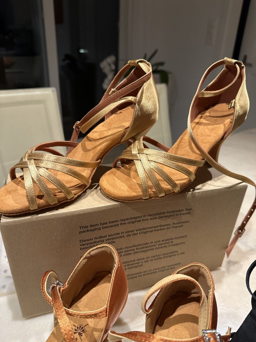 Scarpe da donna: Tanzschuhe – Nuovo e nell'imballaggio originale da St. Gallen venduto da JBB888 3