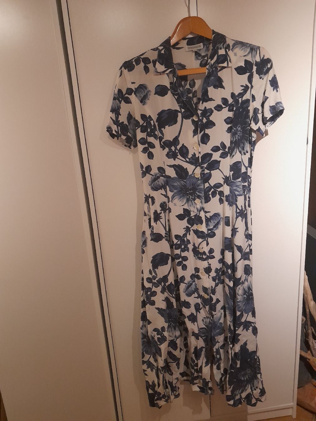 Vestiti: Vintage Blumenkleid – Usato da Alterswil FR venduto da jas_cp68