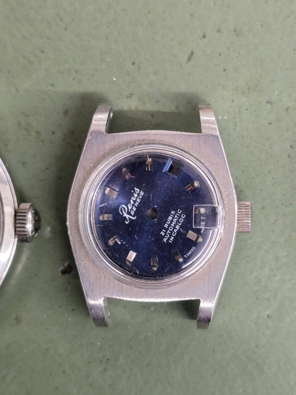 Orologi: Lot de 7 boîtes de montres – Usato da Tramelan venduto da Nirdan 3