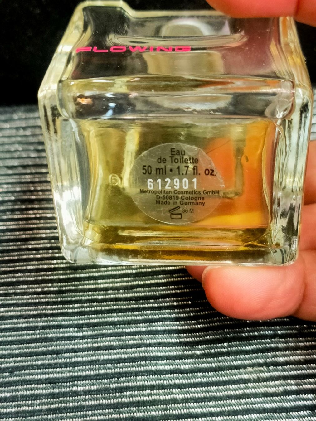 Profumi & Eau de Toilette: FLOWING 50ML – Usato da Genève venduto da Leboucheoreilles 1