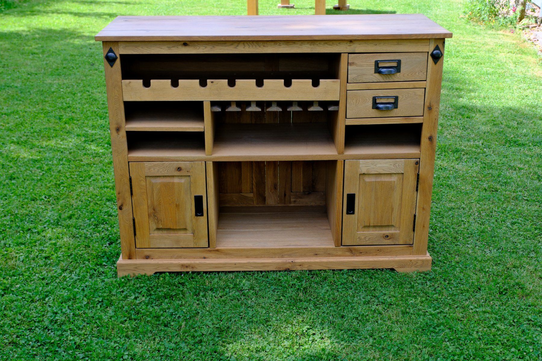 Allestimento di negozi e stand fieristici: Barschrank Eiche Massivholz – Usato da Wittnau venduto da soar-high