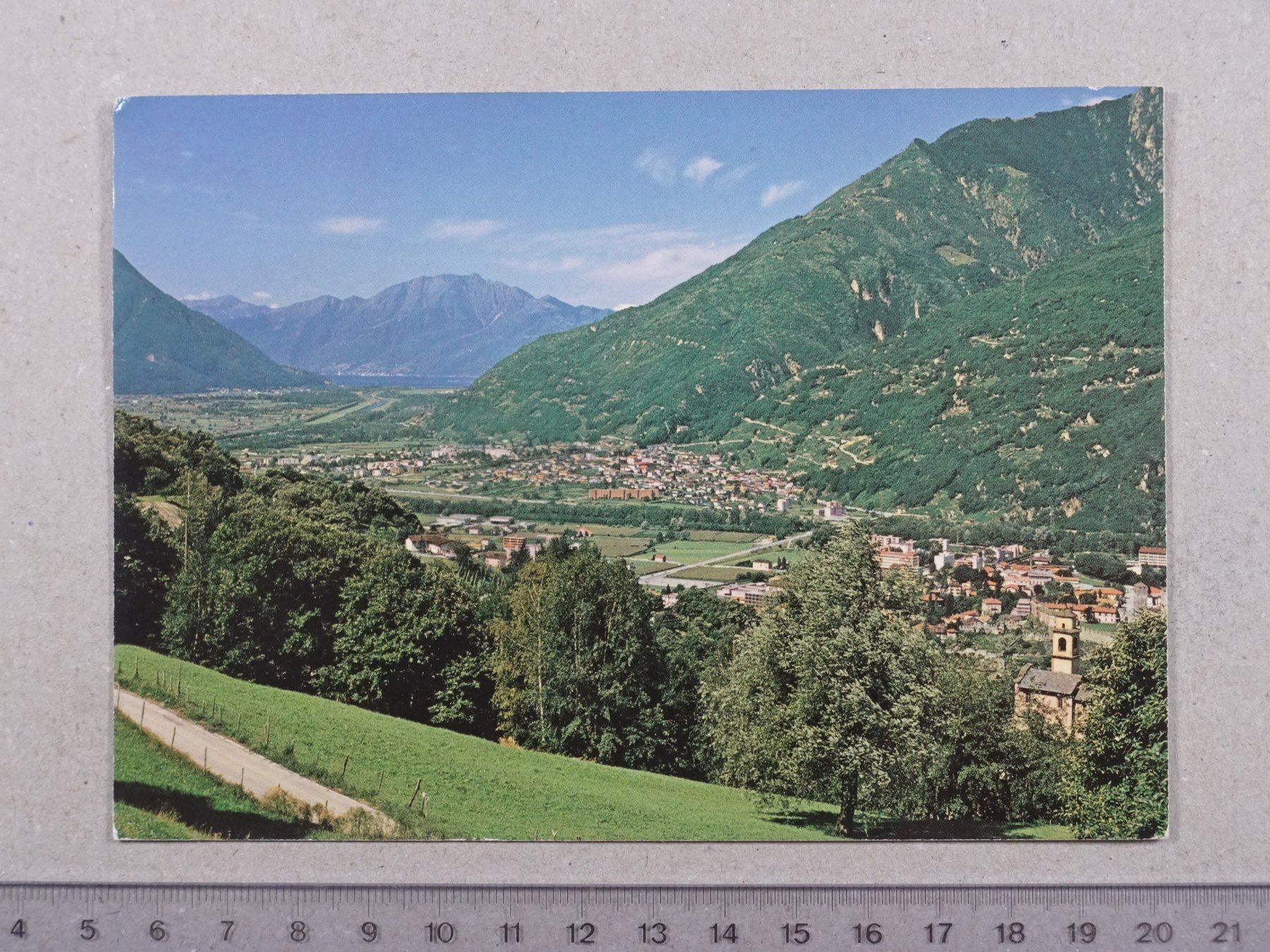 Cartoline postali: Bellinzona, 1982 – Usato da Lenzburg venduto da fh1