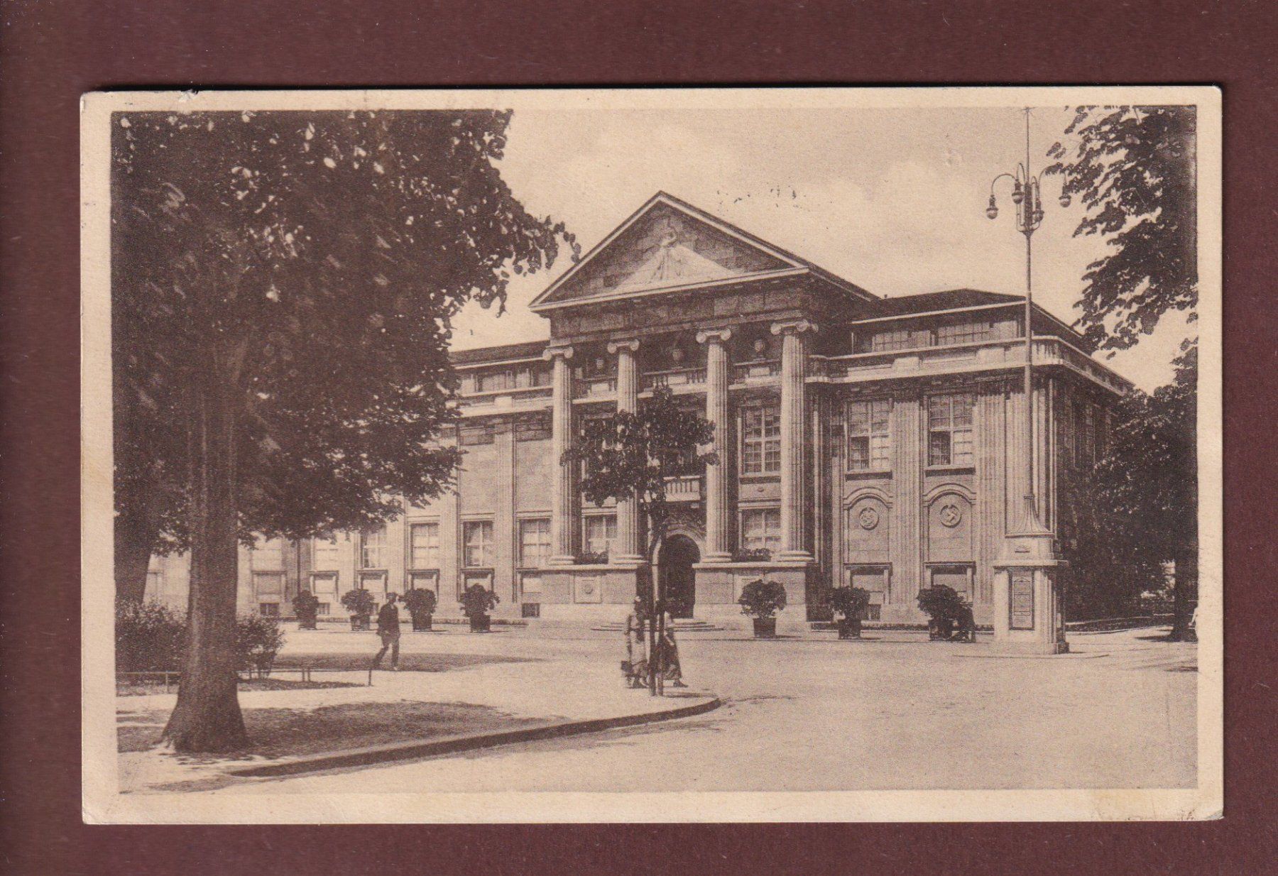 Cartoline postali: WINTERTHUR - Museum - 1917 – Usato da Pully venduto da nicecards-shop