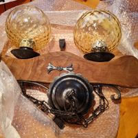 lampade in legno e ferro battuto