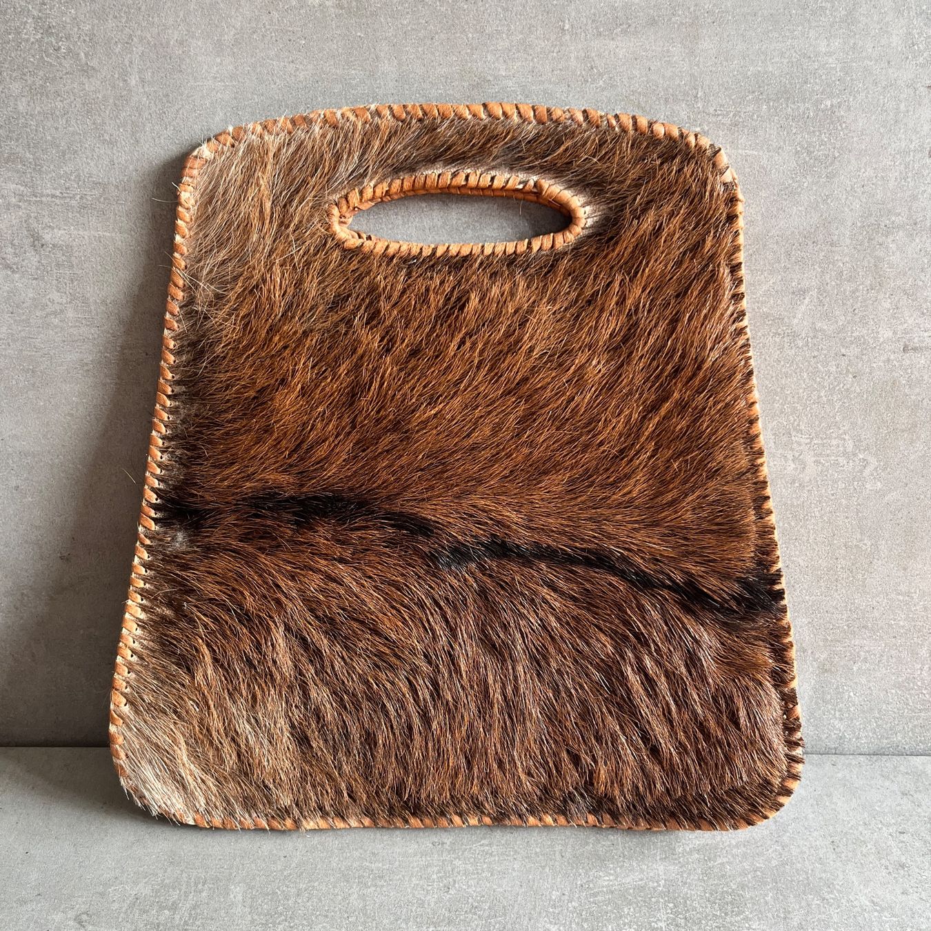 Borse: 2000s Cowhide Vintage Bag – Usato da Bern venduto da shoprestoredvintage