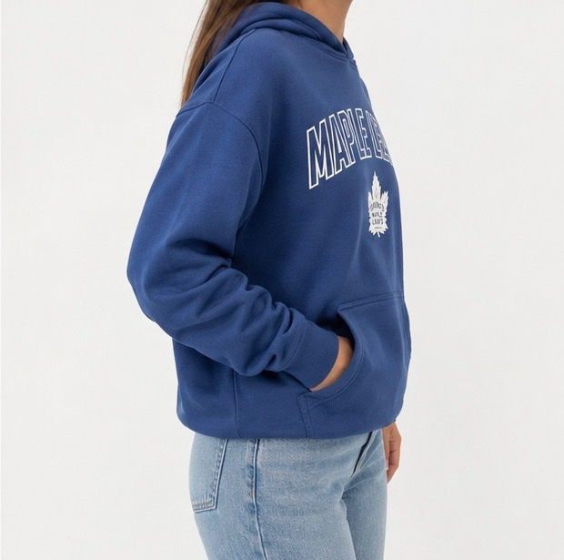 NHL Maglioni & Felpe: Toronto Maple Leafs Hoodie – Usato da La Punt Chamues-ch venduto da yara.mueller 3