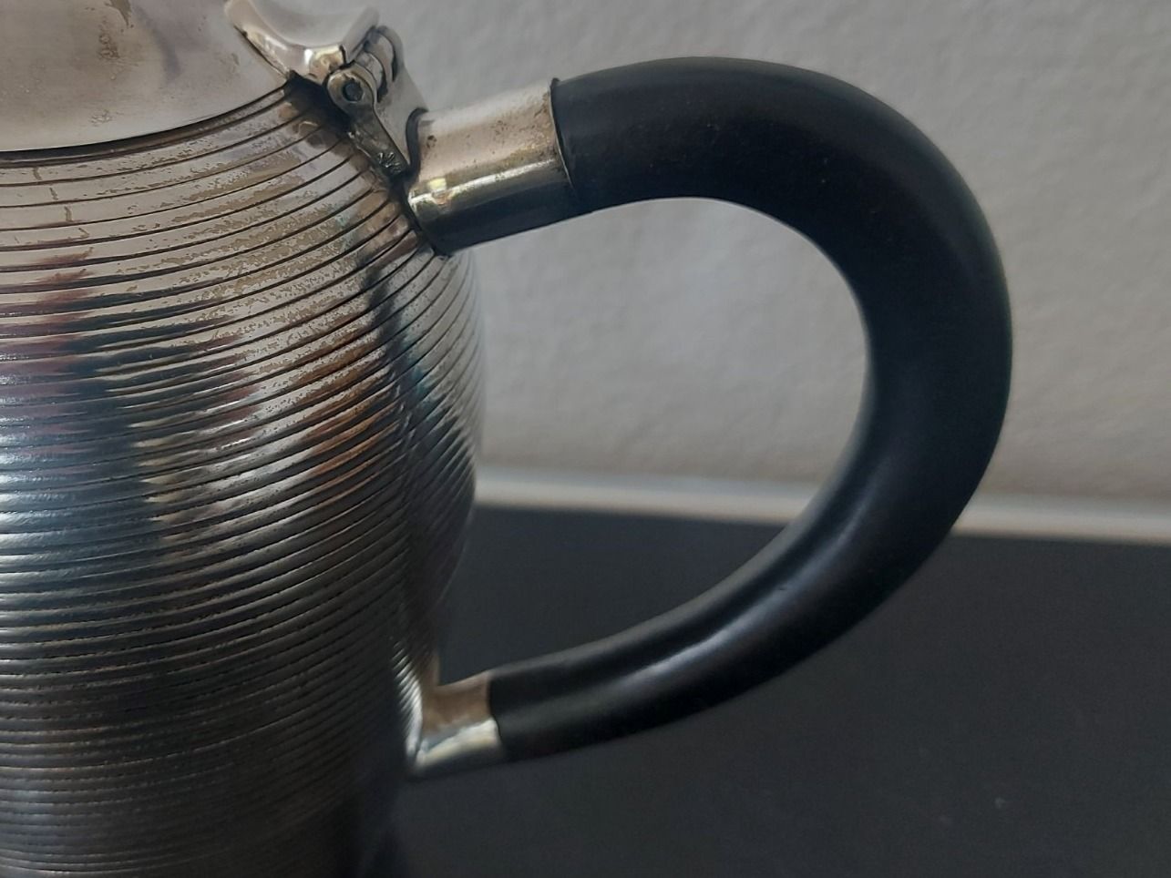 Teiere: Design Kaffeekanne Silber, Ebenholzgriff – Usato da Pfäffikon ZH venduto da eric0113 3