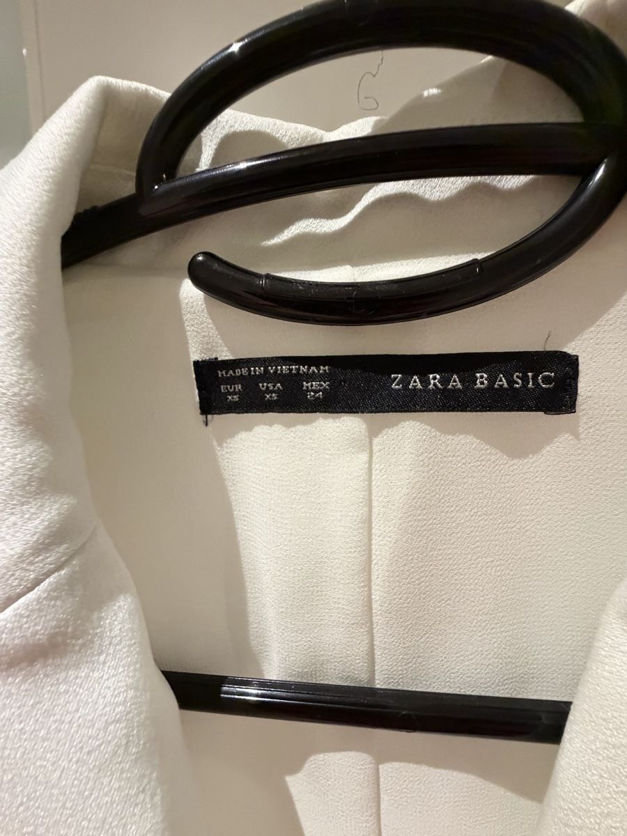 Tute: Jumpsuit Zara Basic weiss schwarz  XS  – Usato da Belp venduto da mon_rx87 1