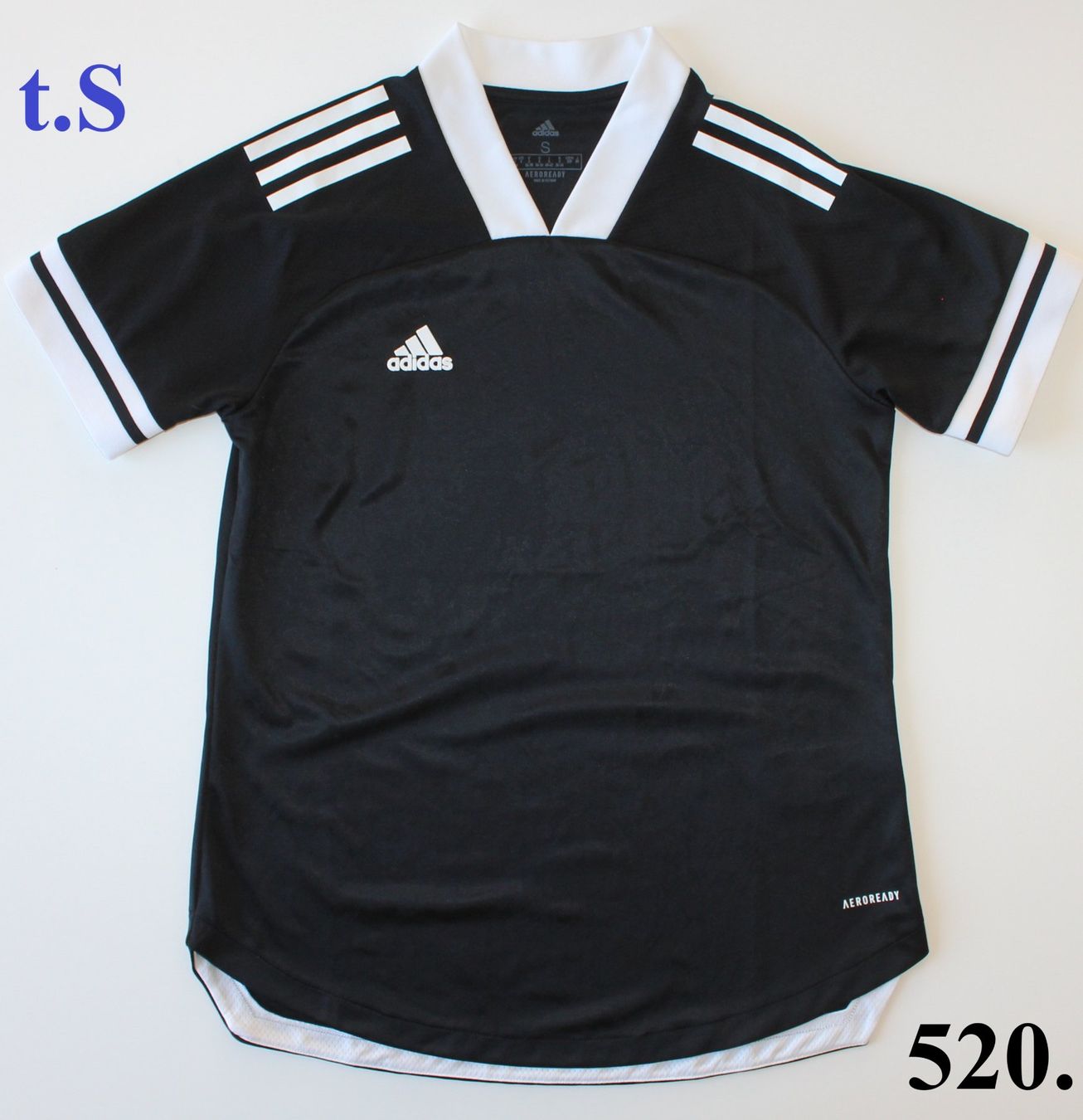 Adidas T-shirt: T-shirt Adidas noir  t. S – Usato da Peseux venduto da Gilloss