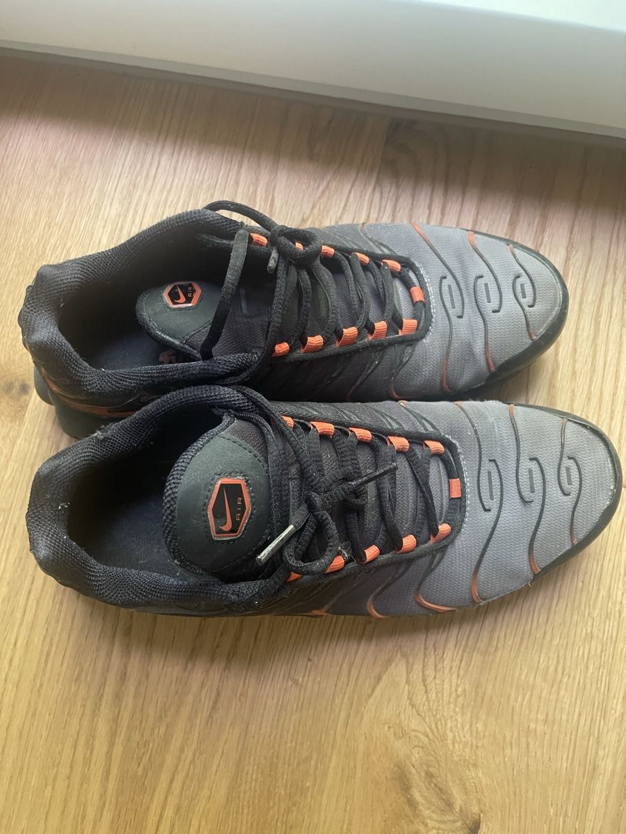 Nike Scarpe da uomo: TN Nike Schuhe grösse 42 – Usato da Thalwil venduto da eli_rlv2