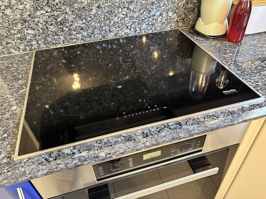 Miele Cuisinières: Miele Induktionsherd – D'occasion à Sirnach par c.schnelli