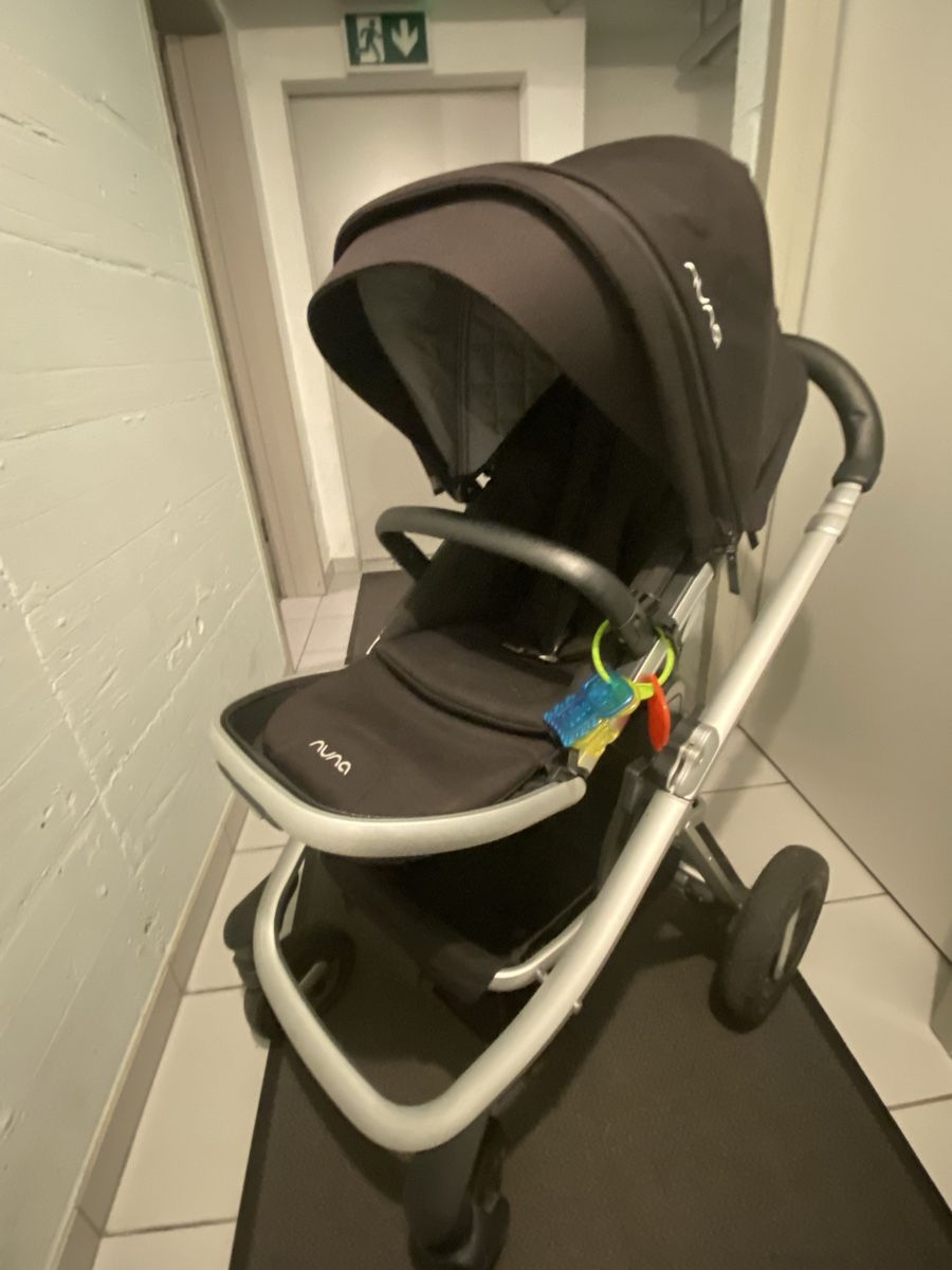 Nuna Carrozzine: Poussette Nuna noir – Usato da Martigny venduto da ori_x57c 2