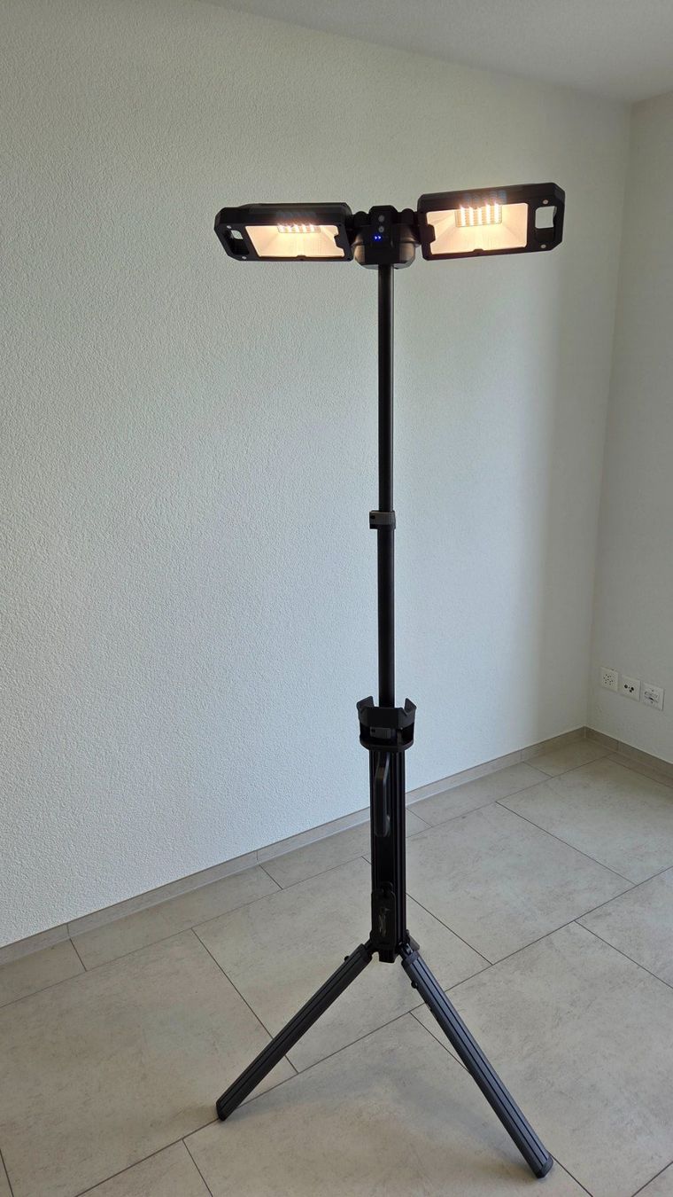 Lampade: Arbeitsleuchte WL5000R von Ansmann – Usato da Ittigen venduto da bluesboy_66 3