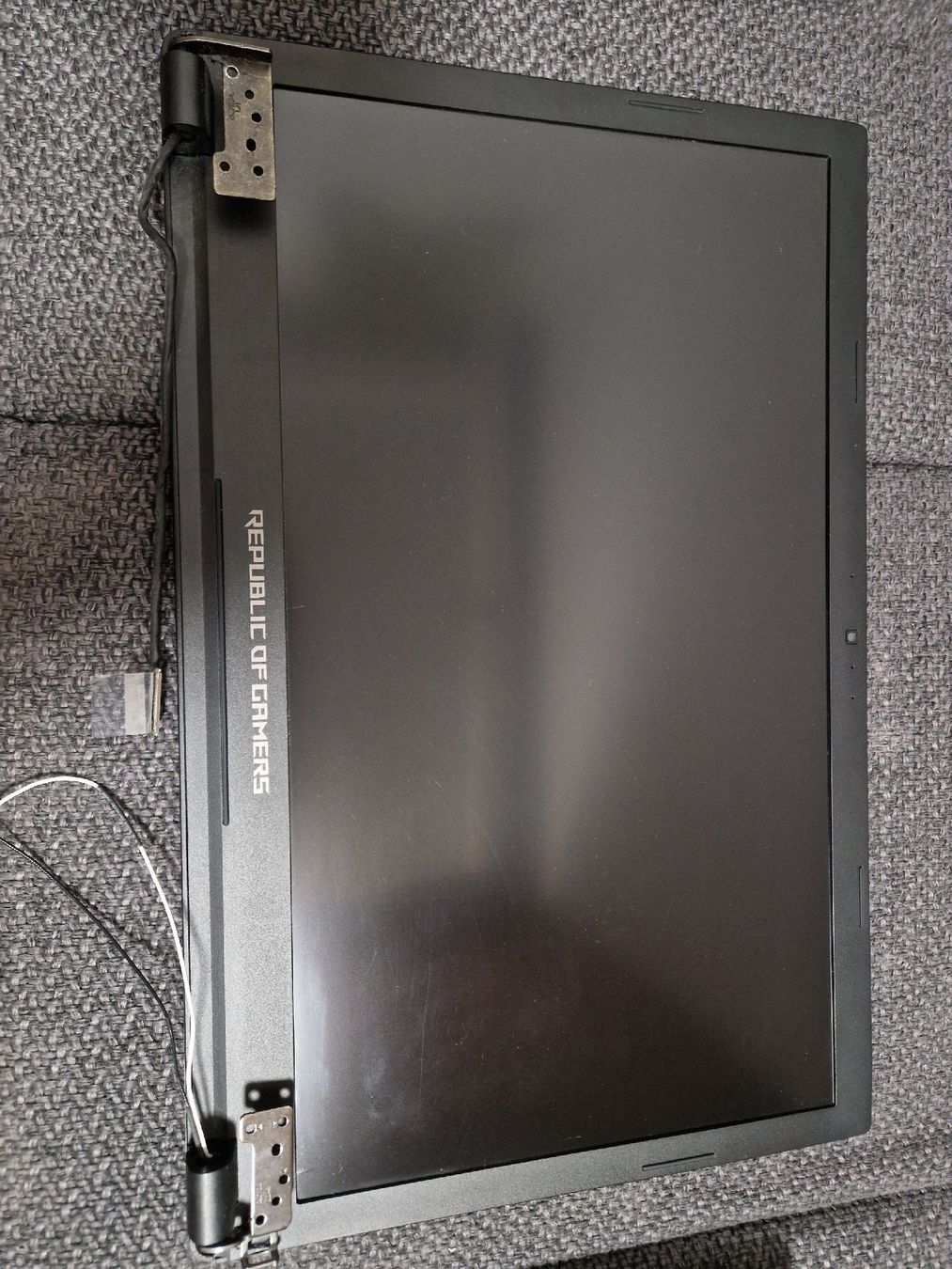 Asus Notebook: ASUS ROG Strix LCD 17.3" - GL753V – Usato da Peseux venduto da katja.vit