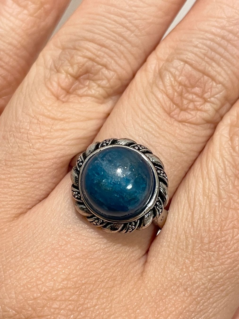 Bagues: Ring aus edlem Linarit – Neuf avec emballage d'origine à Schiers par sisikristall 1