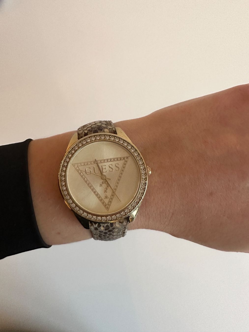 Guess Orologi: Guess Uhr, gold – Usato da Dübendorf venduto da 9320 1