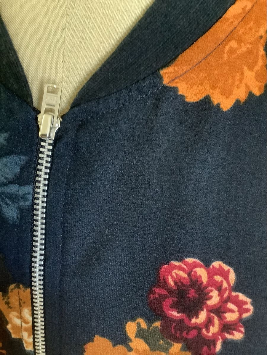 Giacche: Blusenjacke – Usato da Ennetbaden venduto da Valli4 1