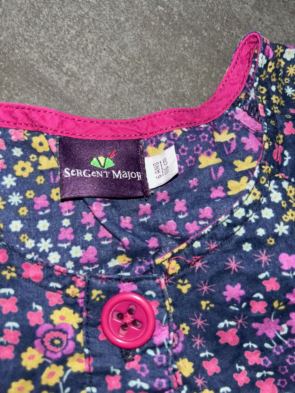 Vestiti & Gonne: Longbluse/Kurzes Kleidli Sergent Major 110 – Usato da Safenwil venduto da 2hand_aber_wertvoll 1