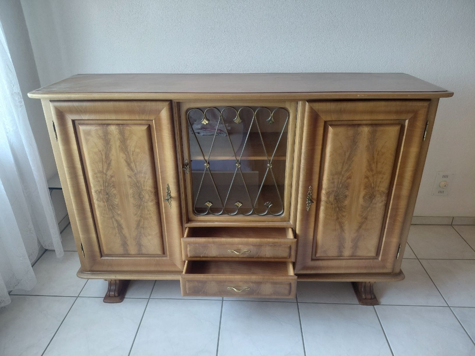 Büffets: Buffet Wohnzimmerschrank  – Gebraucht aus Kriechenwil von mf3065 1