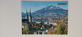 Alte Ansichtskarte: Luzern mit Pilatus und Hofkirche