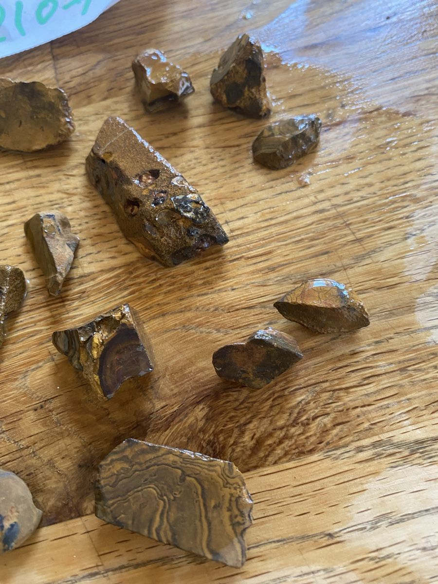 Edelsteine: 18 Boulder Rohopale  – Gebraucht aus Flawil von Naphtali 1