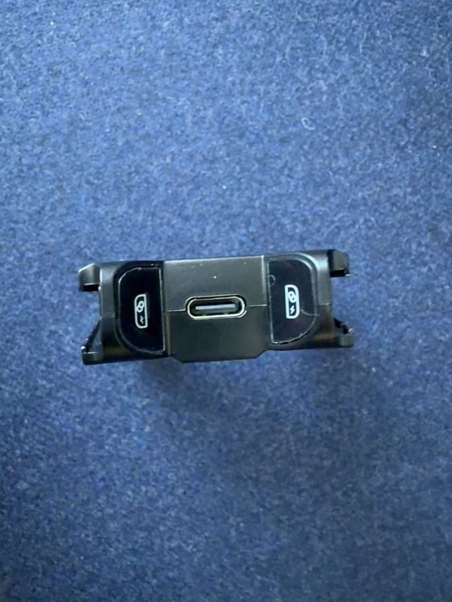 Controller: Nintendo Switch Joycon charger/adapter – Neu (gemäss Beschreibung) aus Zürich von jankais3r 2