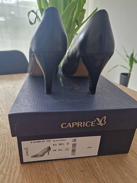 Damenschuhe: Damenschuhe Pumps – Neu (gemäss Beschreibung) aus Bürglen TG von CBK79 2