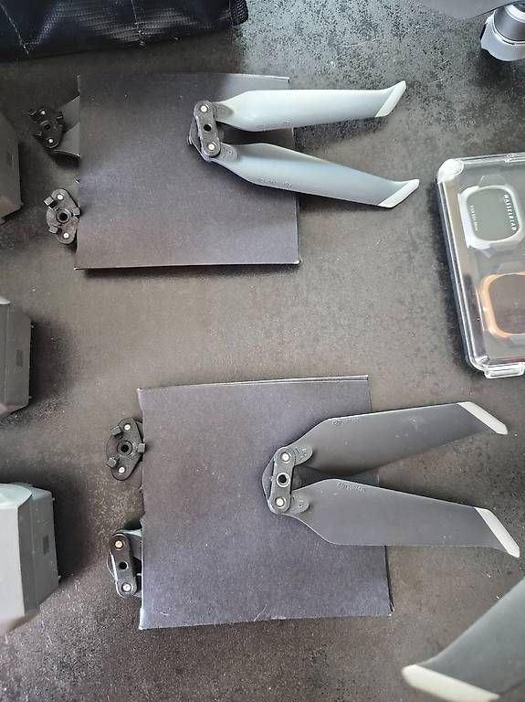 Modellismo RC: DJI Mavic 2 Pro Fly more Combo – Usato da Pont-de-la-Morge venduto da JAYZHVJ 2