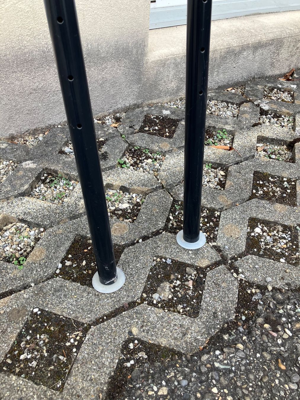 Scaffali: Teleskopstangen // Teleskopregal – Usato da Aarburg venduto da Wendepunkt_Fundgrube 1