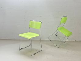 Stapelstühle in Limettengrün mit Kufengestell, 1990er Jahre