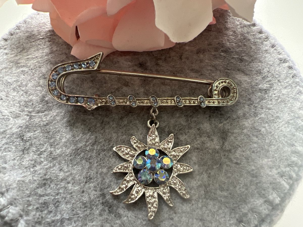 Spille & Fermagli: Schöne Brosche  – Nuovo (secondo la descrizione) da Seon venduto da Sunny-Schmuck78