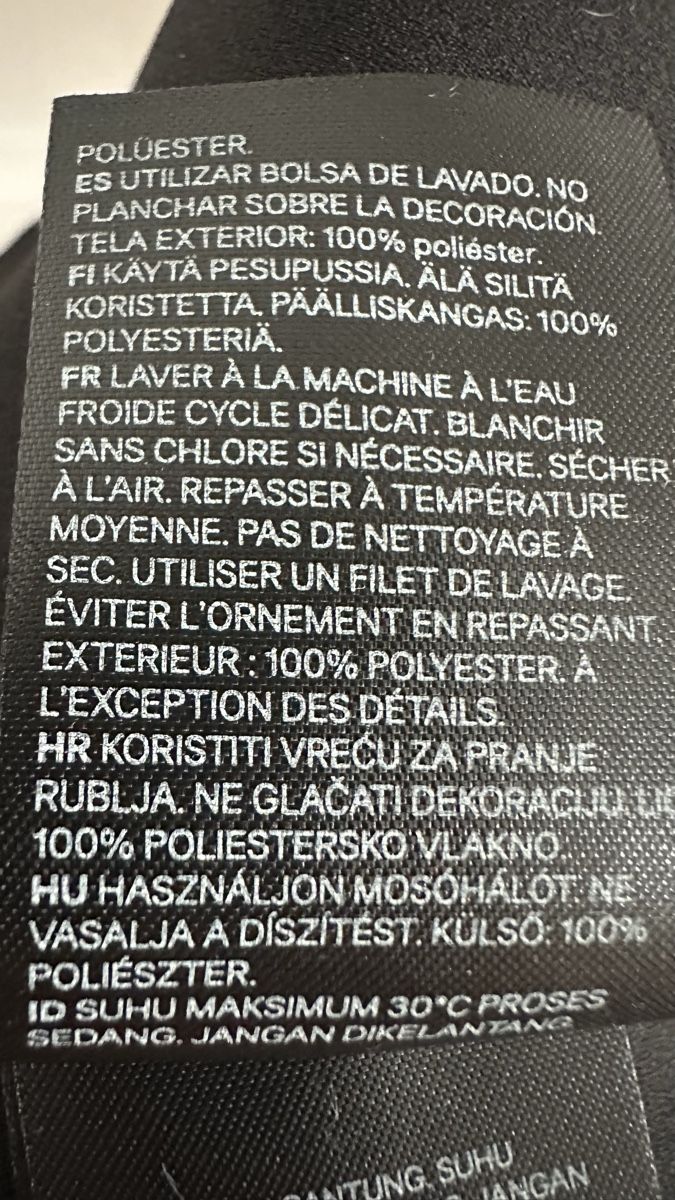 H&M Camicette: H&M Bluse schwarz Grösse 36 – Usato da Bern venduto da schnupka 5