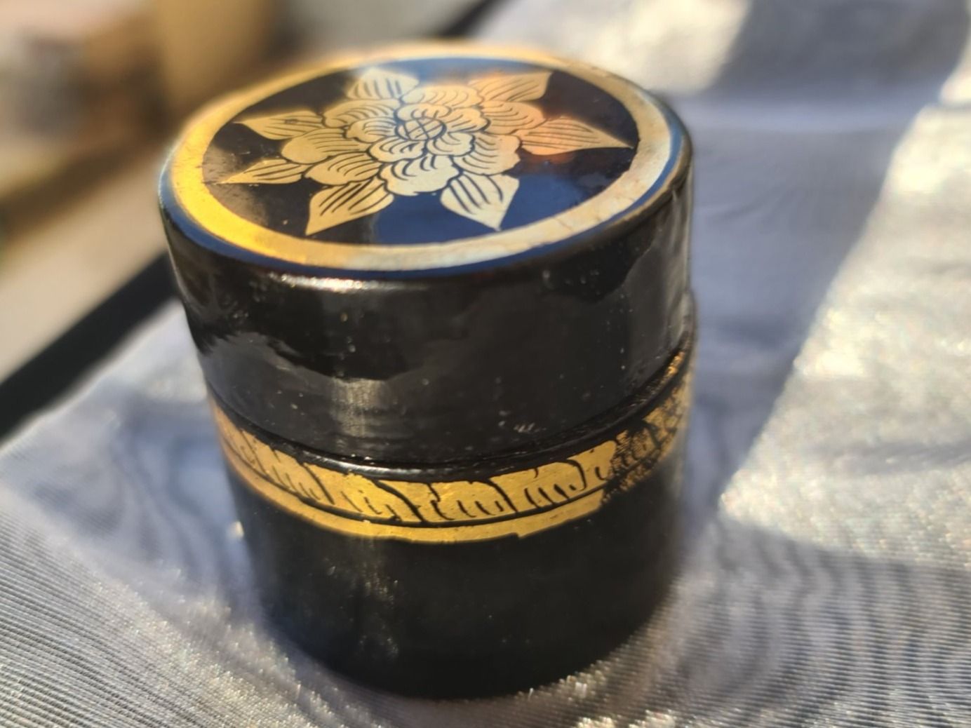 Portagioie: schöne handbemalte Schmuckschatulle, Pappmache Box Black – Usato da Münchenbuchsee venduto da babilibern 5