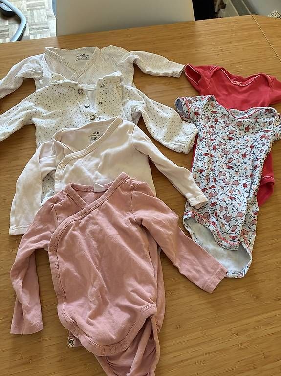 Kleiderpakete & -sets: Mädchen Kleiderpaket, 03 Monate (56-62) – Gebraucht aus Hausen AG von cos_rl5f 1