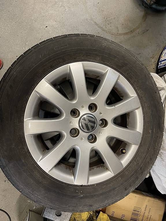 Cerchioni: VW GOLF 4 Orginal Felgen – Usato da Zürich venduto da bro_8f2k 1