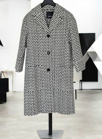 Max Mara Mantel Gr. I 40, CH 36
