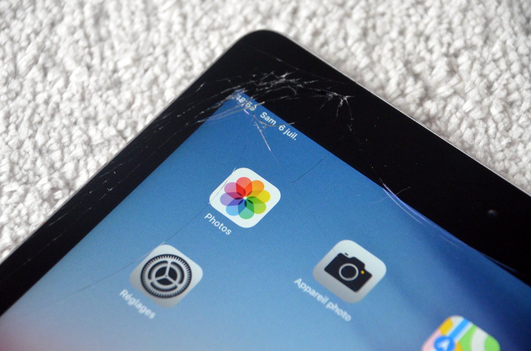 Apple Tablet PC: Apple iPad Air 16GB A1474 – Usato da Collonges venduto da arashee 4