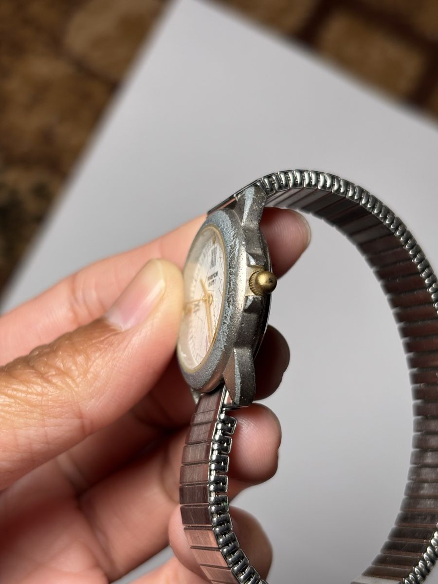 Orologi: Vintage Watch – Difettoso da Confignon venduto da Second_Hand_Ch 1