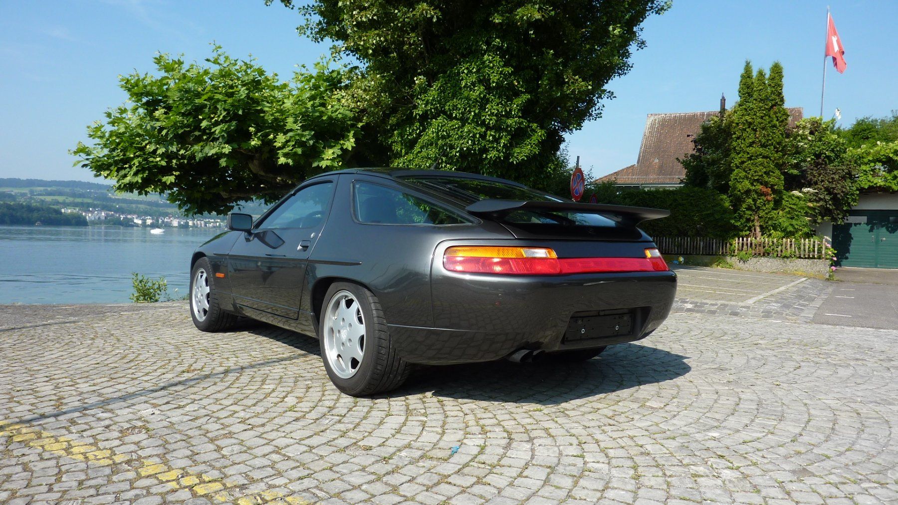 Porsche Automobili: Porsche 928 S4 mit Eintrag als Veteran – Usato da Meilen venduto da bbcc01 1