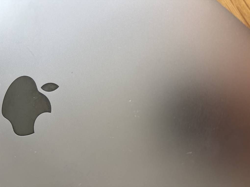 Apple Notebook: MacBook Pro 13" (2017) 500GB A1706 – Usato da Zürich venduto da car_9sdb 4